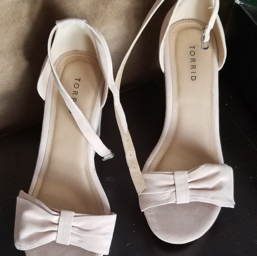 Torrid Blush faux suede wedges